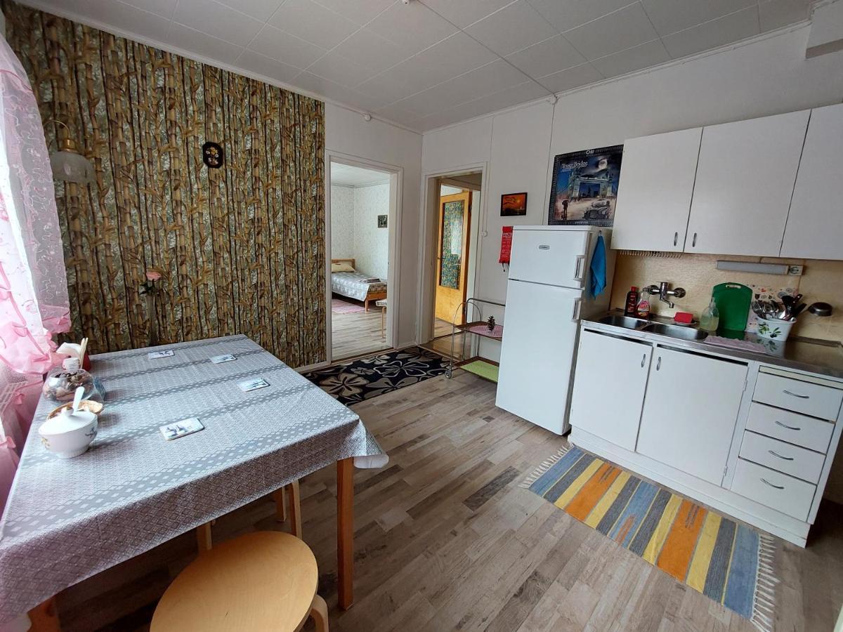 Lana Guest House Simpele Exteriör bild